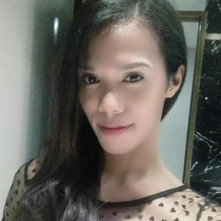 Filipina Ladyboy